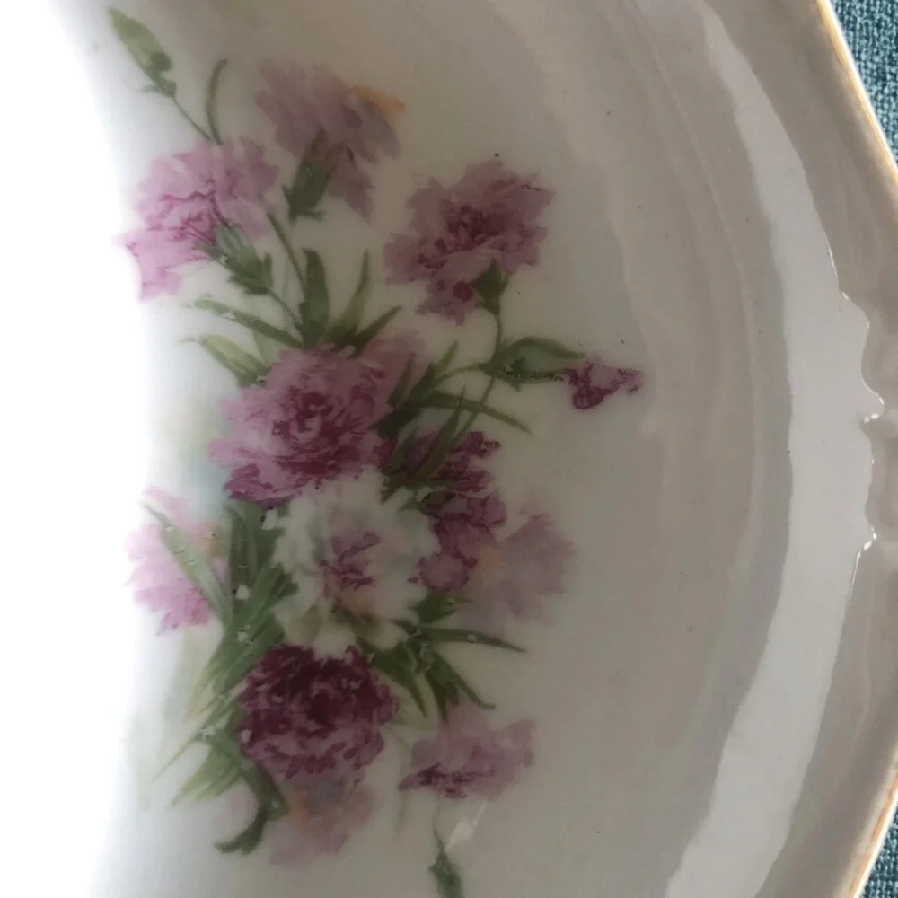 4 Vintage‎ Crescent-Shaped Bone China Dish Tapas Dessert Plate Floral Gold Rim